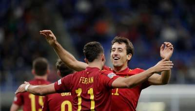 Испания с дублем Торреса обыграла Италию и вышла в финал Лиги наций