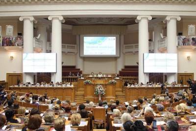 Евразийский женский форум затруднит движение в центре Петербурга