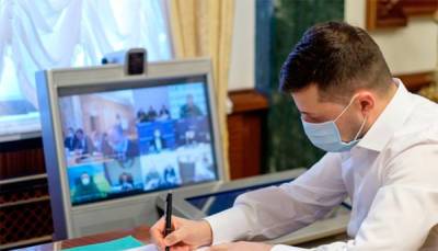 Зеленский ветировал закон о виртуальных активах