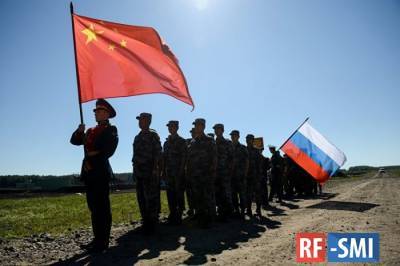 Америка не сможет одновременно противостоять Китаю и России в войне