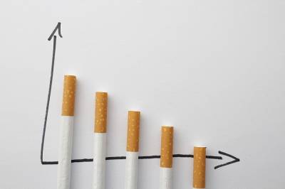Аналитики предупредили россиян о росте цен на сигареты