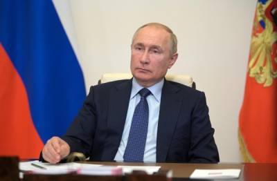 Владимир Путин попросил «Газпром» не увеличивать поставки газа в обход Украины