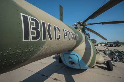 Пять военных вертолётов заметили в небе над Новосибирском