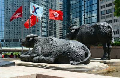 Гонконгский индекс Hang Seng вырос на 2,7%