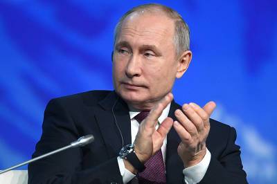 Путин собирается принять участие в Петербургском культурном форуме