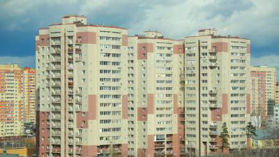 Эксперты рассказали о рисках при покупке дешевых квартир в Москве