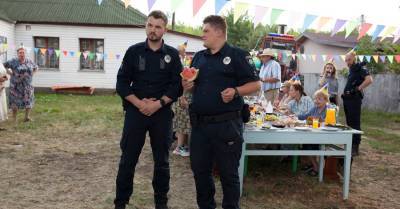 Кинопремьеры недели: украинская полиция против янтарной мафии, «Веном 2» и разговоры о сексе для миллениалов