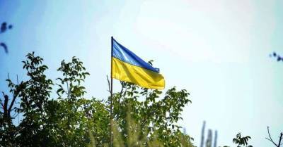 Привітання з Днем захисника України у віршах і прозою