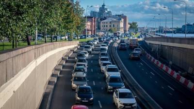 Петербуржцы скупают автомобили, несмотря на подорожание и дефицит