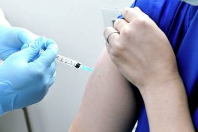 Испытания единой вакцины от гриппа и коронавируса начнутся в конце 2022-го