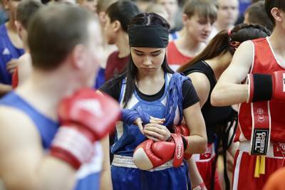 Вход на чемпионат по боксу среди женщин в Челябинске будет бесплатным. Но по QR-кодам