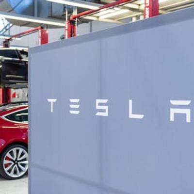 Компанию Tesla уличили в расизме - argumenti.ru - Сан-Франциско