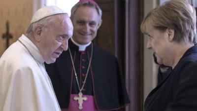 Папа Римский Франциск встретился с канцлером Германии Ангелой Меркель