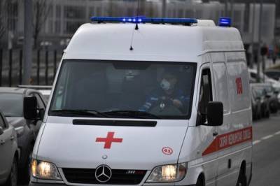 В Московской области 60-летнюю женщину избили двое мужчин из-за крупного долга сына