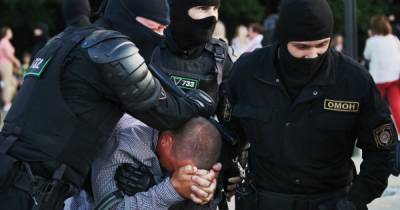 В Беларуси арестовали 200 человек из-за поддержки в соцсетях Андрея Зельцера