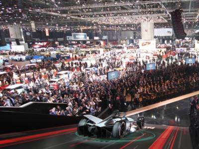 Женевский автосалон отменил выставку в 2022 году