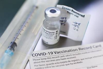 Европейская страна запретила посещать магазины без прививки от COVID-19