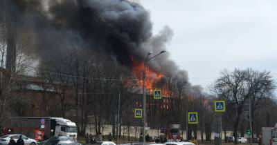 Один человек пострадал при пожаре на западе Москвы