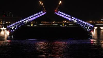 Внимание, водители! Биржевой мост в Петербурге закрывают на год