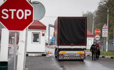 Более 2,5 тыс. грузовиков ожидают выезда из Беларуси в ЕС на границе