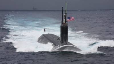 Атомная подводная лодка ВМС США столкнулась с неизвестным объектом в Южно-Китайском море