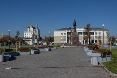 Сами себе на уме: Кто превратил псковскую площадь Ленина в «бетонный хаос»