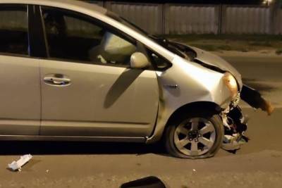 В Ростове пешеход пострадал в столкновении иномарок