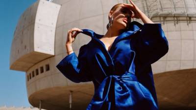 Триумфальное возвращение: Адель стала лицом сразу двух изданий Vogue