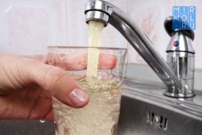 Жителей Махачкалы просят не использовать для питья водопроводную воду