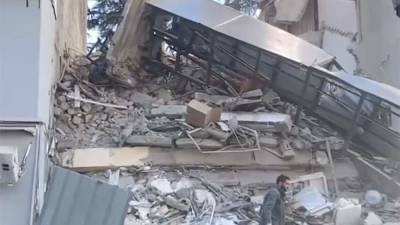 Власти Батуми назвали возможную причину обрушения части жилого дома
