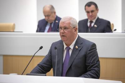 Сенатор от Адыгеи Олег Селезнев скончался от коронавируса
