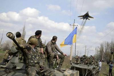Крымский политолог считает, что Киев рассуждает о войне с РФ ради подачек Запада