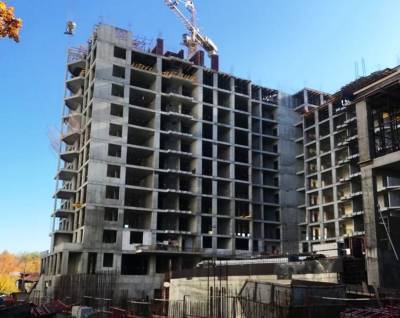 Без выходных ведется строительство жилого комплекса в центре Нижнего Новгорода