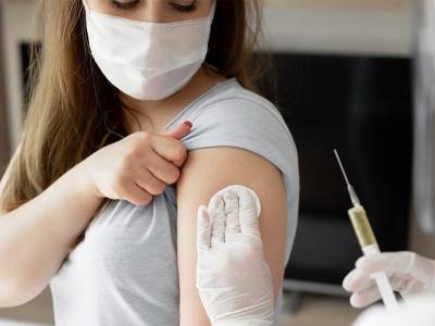 В Челябинской области с 11 октября вводят обязательную вакцинацию от коронавируса