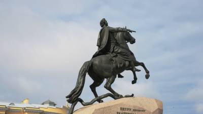 Памятник Петру I в Петербурге готовят к реставрации