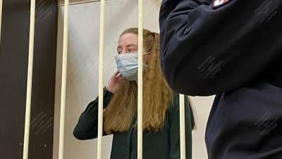 Принимавшей участие в ритуальном убийстве под Петербургом девушке продлили срок в СИЗО