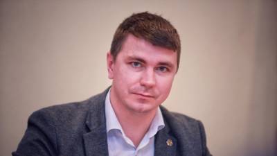 В Киеве умер депутат Верховной рады. Полиция не исключила отравление