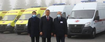 В Башкирии девять больниц получили 13 новых автомобилей скорой помощи