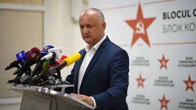 Додон вернулся в Молдавию «заряженным»: Всю власть — в отставку