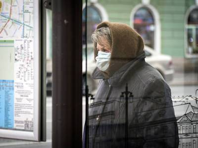 В Петербурге могут ужесточить ограничения для пожилых горожан