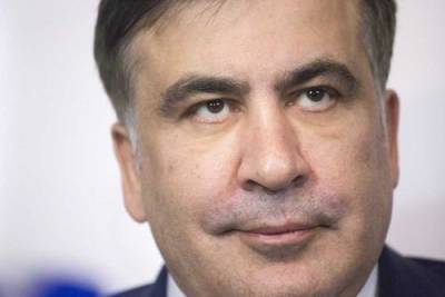 Личный врач Саакашвили считает, что он находится в очень опасном состоянии
