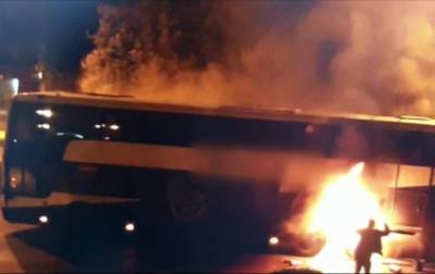 В Польше загорелся автобус с более 30 украинцами: видео пожара