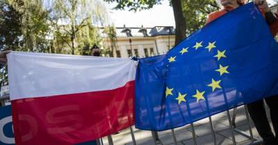 В Польше суд признал противоречивыми ряд законов Евросоюза