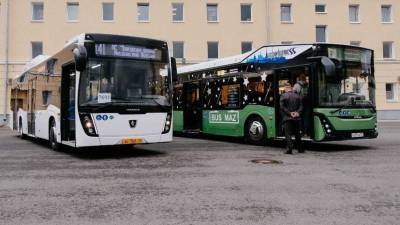 В Петербург поступит 250 автобусов на газомоторном топливе до конца октября