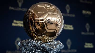France Football назвал имена 30 номинантов на премию лучшему футболисту мира "Золотой мяч"