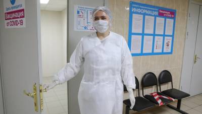 Вакцинацию от COVID в России завершили 42,4 млн человек