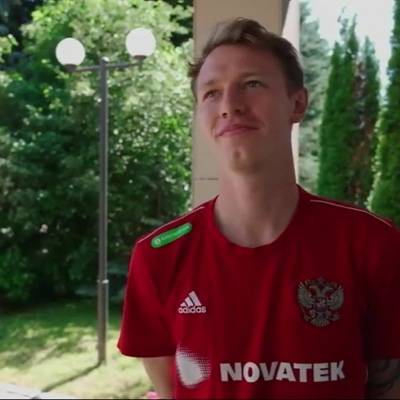 Сафонов будет защищать ворота сборной России по футболу в матче со словаками