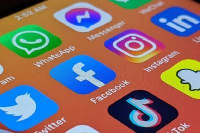 Пользователи сообщают о новом сбое в работе WhatsApp и социальных сетей