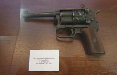 «Пьяный выстрел»: зачем в СССР создали револьвер, стреляющий спиртовыми патронами