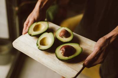 Медики раскрыли пользу ежедневного употребления авокадо